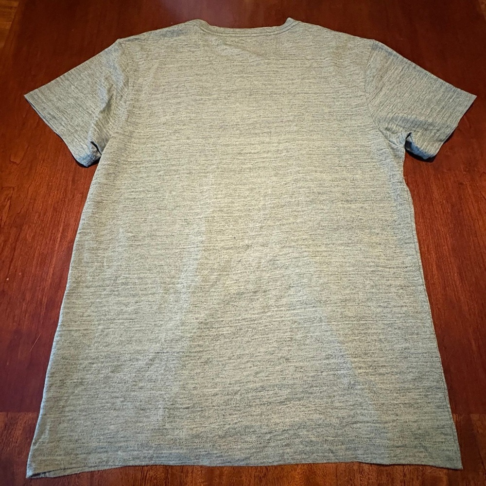 Hurley T-Shirt Size Small‎ Green Heather Logo Surf Skate Casual Short Sleeve Tee - Picture 2 of 3